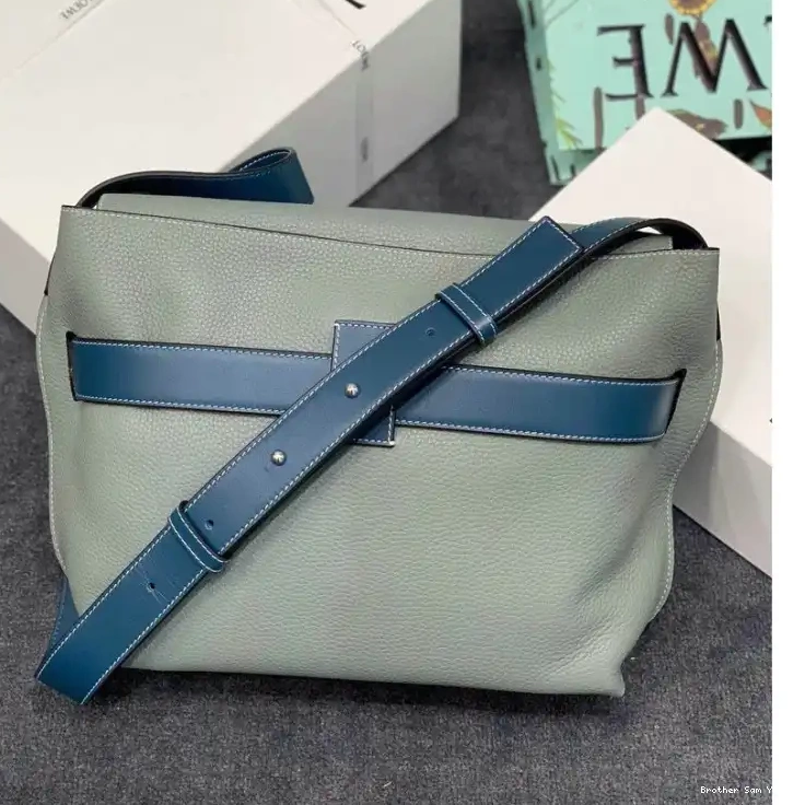 Brother Sam 20DJ570184 Loewe Bags 0519